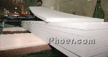 北京建材市場非阻燃保溫材料泛濫，消防隱患亟待解決